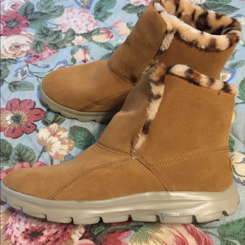 NEW SKETCHERS Boots 9M